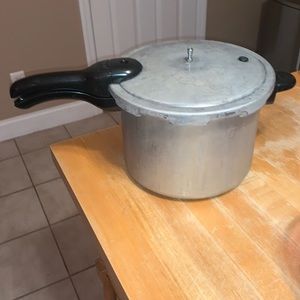 Presto pressure cooker Vintage